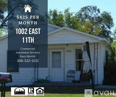 Main picture of 1002 E 11th St