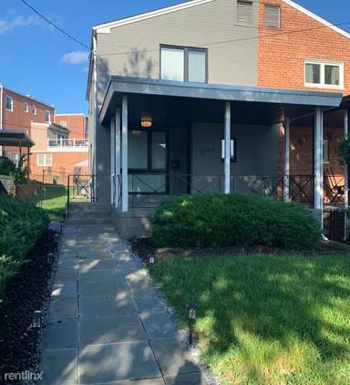 Main picture of 5149 8th St NE
