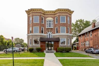 Main picture of 50 Westminster St