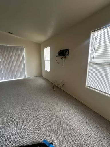Main picture of 130 N 5th St