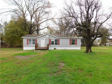 Main picture of 710 Lowland Dairy Rd