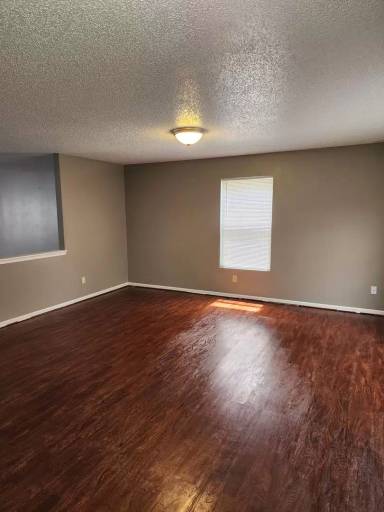 Main picture of 4221 Fletcher Dr