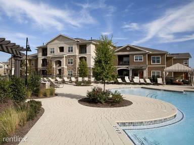Main picture of Colonial Grand At Double Creek