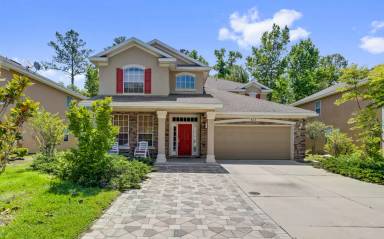 Main picture of 725 Spruce Pine Ln
