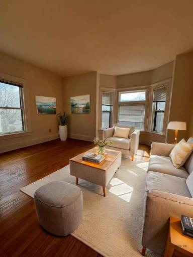 Main picture of 111 N Normal St