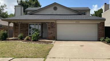 Main picture of 1525 Briarcrest Dr