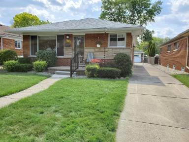 Main picture of 3986 Vassar St