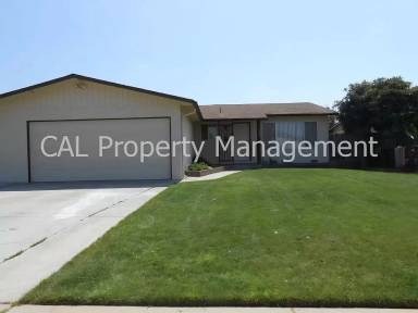 Main picture of 666 Los Coches Ave