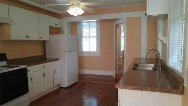 Main picture of 618 W 2nd Ave