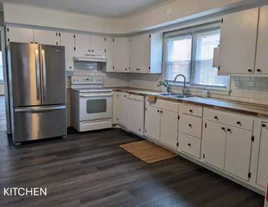 Main picture of 331 N 2nd St