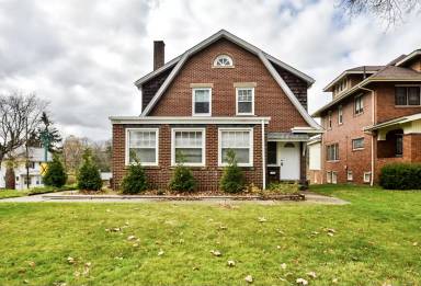 Main picture of 1205 Ridge Rd NW
