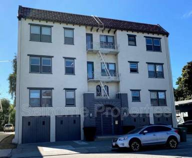 Main picture of 507 Forest St