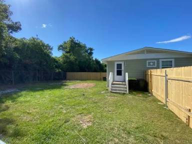 Main picture of 337 D St