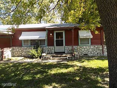 Main picture of 1433 N 67th East Ave