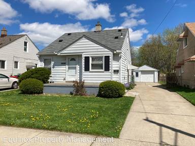 Main picture of 22842 Firwood Ave