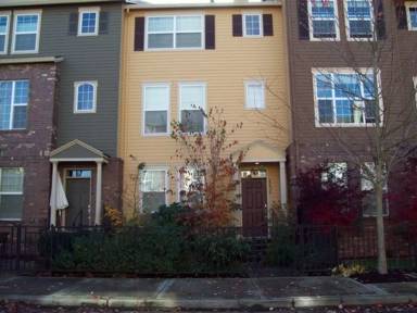 Main picture of 6030 NE Maidstone St