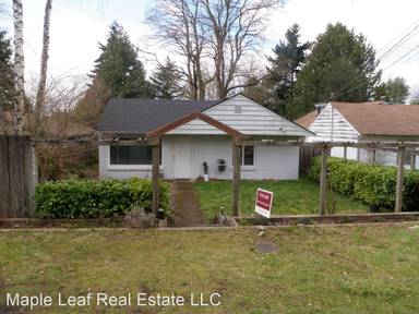Main picture of 11733 Bartlett Ave NE