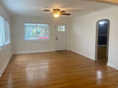 Main picture of 1444 15th St N