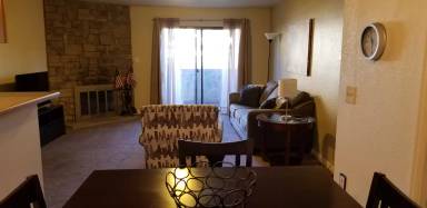 Main picture of 400 Zang St