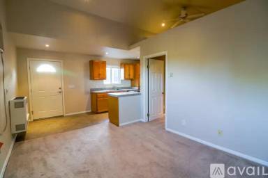 Main picture of 5440 Denny Ave