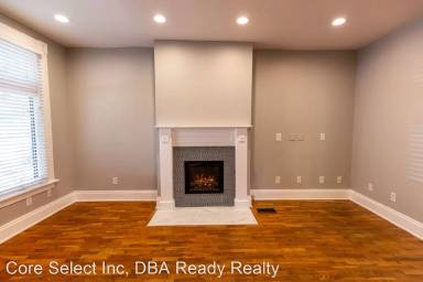 Main picture of 221 Thurman Ave