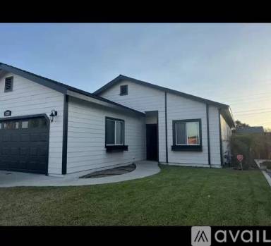 Main picture of 1729 Canyon Dr