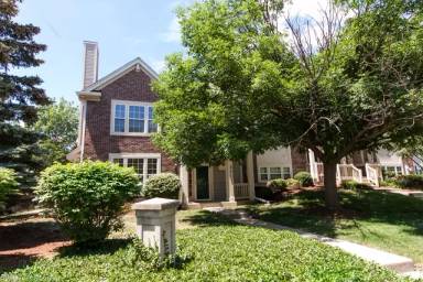 Main picture of 2712 N Greenwood Ave