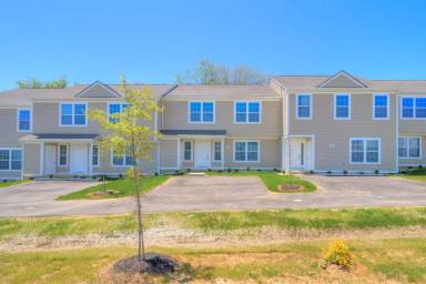 Main picture of 515 Pin Oak Dr NW