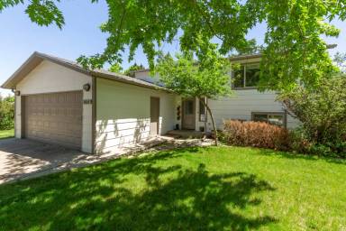 Main picture of 3020 Healy Ave
