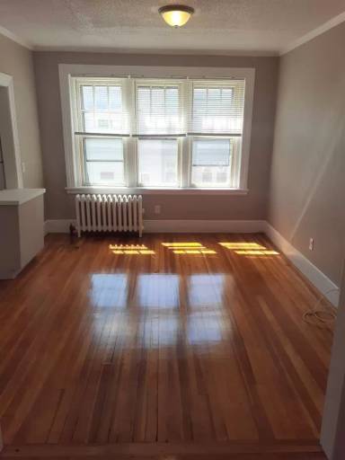 Main picture of 71 Medway St