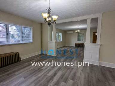 Main picture of 1 Deeb St