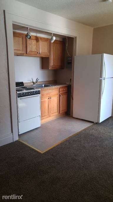 Main picture of 3442 Main St