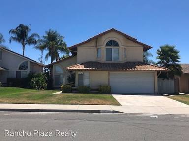 Main picture of 27714 Via Real