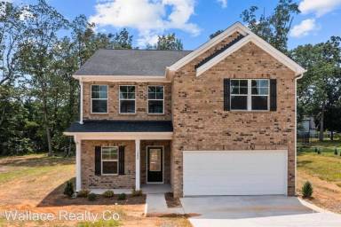 Main picture of 1208 S Claiborne Rd