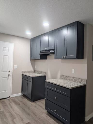 Main picture of 4060 Nimons St