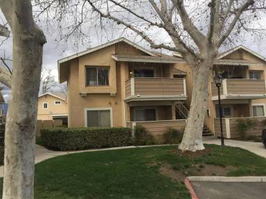 Main picture of 3707 Oak Creek Dr