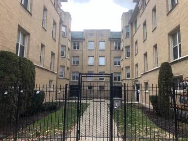 Main picture of 1619 W Columbia Ave