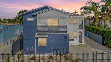 Main picture of 10818 Long Beach Blvd