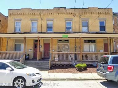 Main picture of 346 Semple St