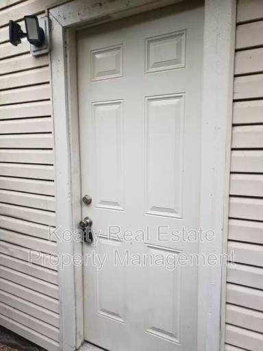 Main picture of 809 Fox Run Ave