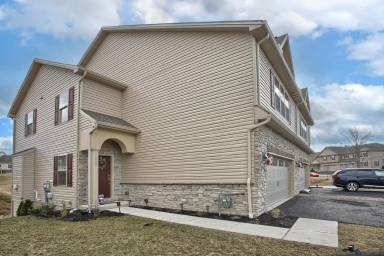 Main picture of 248 West Vw