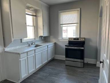 Main picture of 326 S Potomac St