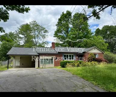 Main picture of 3919 Beverly Pl