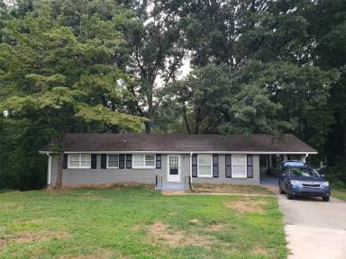 Main picture of 2737 Terratim Ln