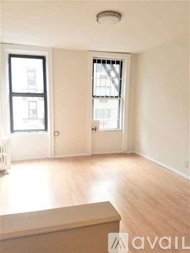 Main picture of 217 E 29th St
