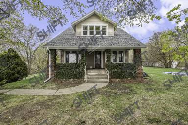 Main picture of 3403 Salerno Dr NE