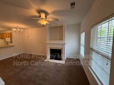 Main picture of 8737 Wandering Creek Way