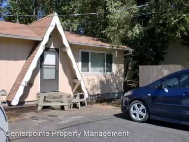 Main picture of 142 NE Kirby Ave