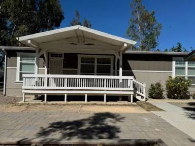 Main picture of 5430 W F St