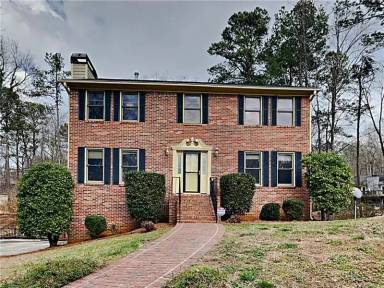Main picture of 4856 Hawk Pl NE